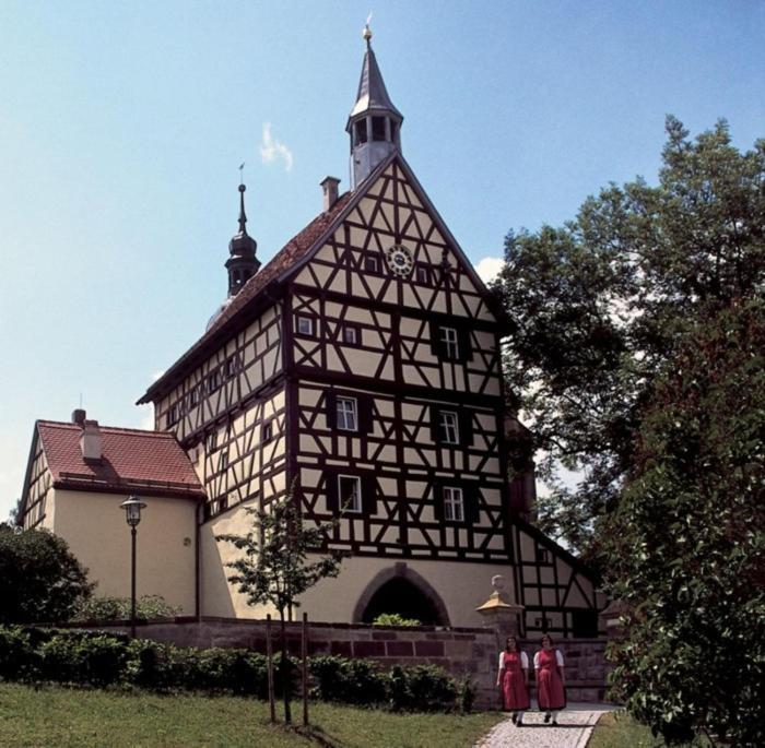 Turmstueble Im Torhaus Von 1545 Apartment Burgbernheim Exterior foto